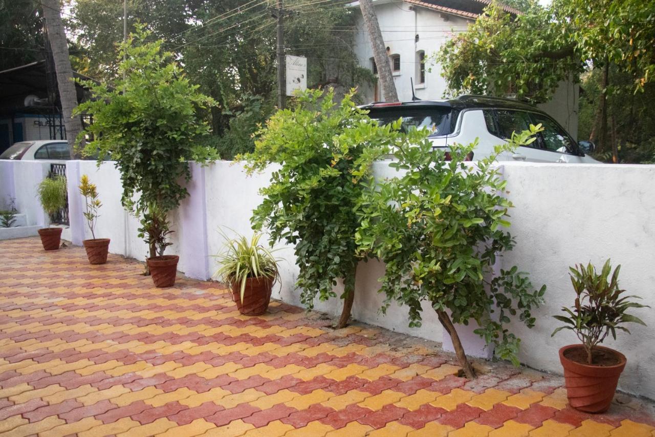 The Sovereign Villa Candolim Εξωτερικό φωτογραφία